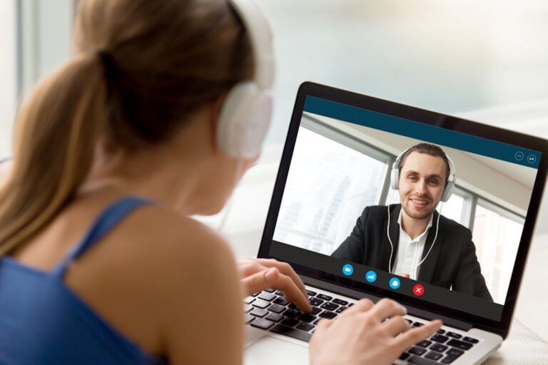 Site de tchat gratuit : avantages et divers critères de choix
